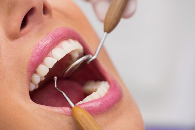 lady dentist near me